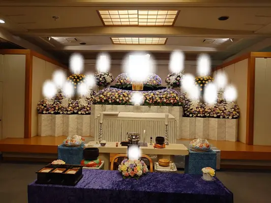 蓮清寺　敬信殿で葬儀を行なった写真