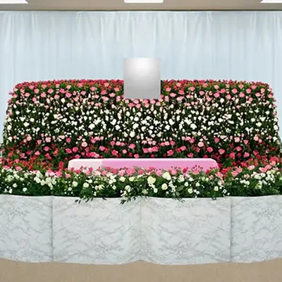 五十鈴典礼で葬儀を行なった写真