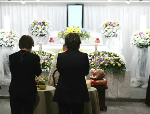 ライフセレモニートラスト