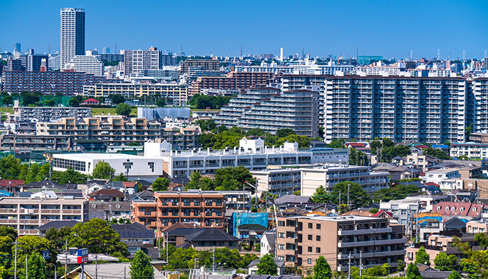 横浜・川崎に密着