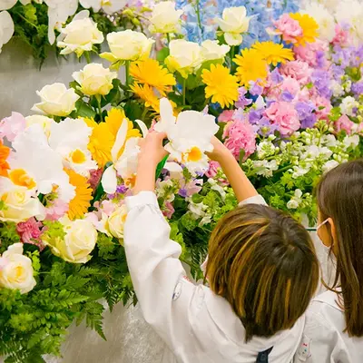 花で彩るお葬式「とむらび」東京サロン