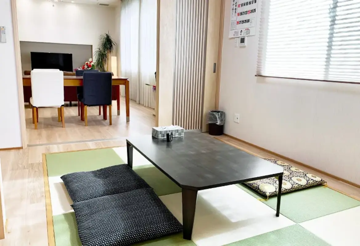カナクラオールストーン 勅使町の写真 8