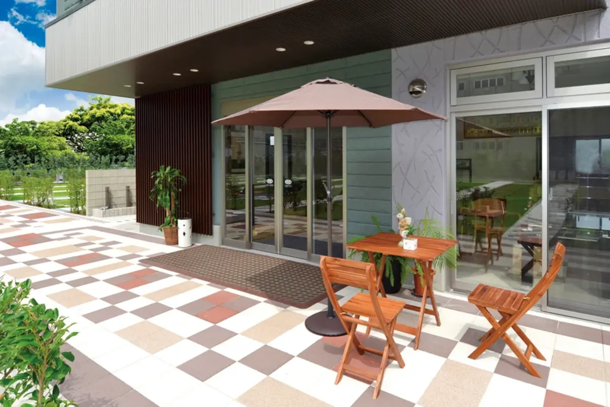 いしとも(ならしのガーデンパーク店)の写真 6