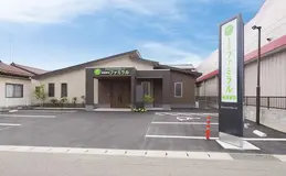 ファミラル保原駅前