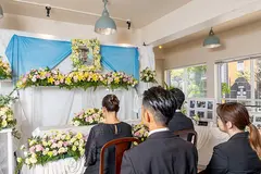 フラワーホール那覇/小禄 写真 1