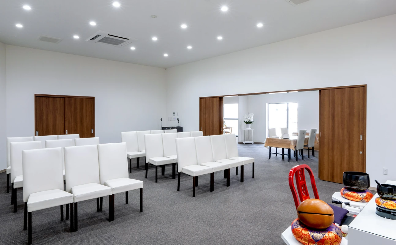 家族葬邸宅みつわ 安茂里店の写真 4