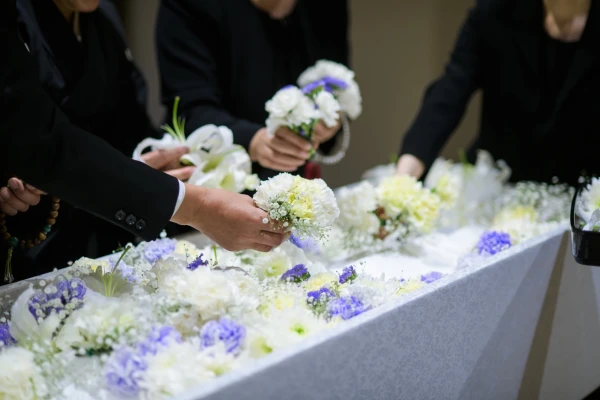 自由に家族葬　加須花崎