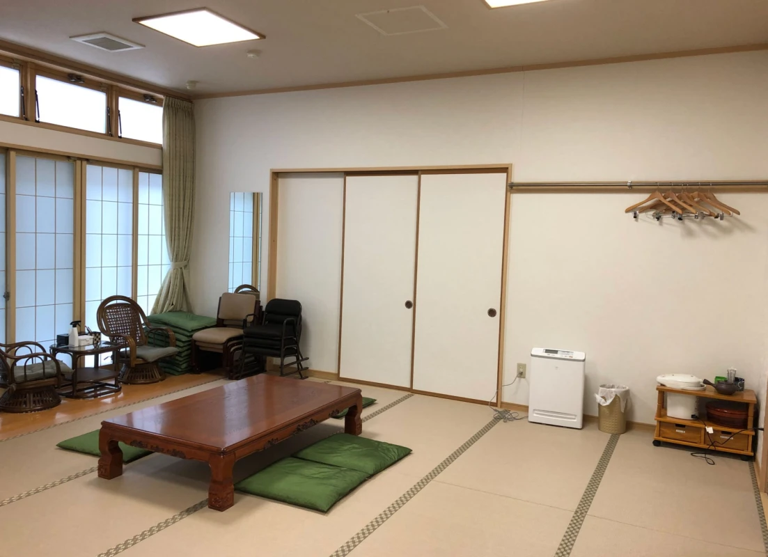 ファミリールーム 花鳥の写真 2