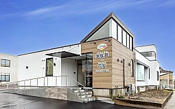 家族葬の花安 新潟弁天橋通り店