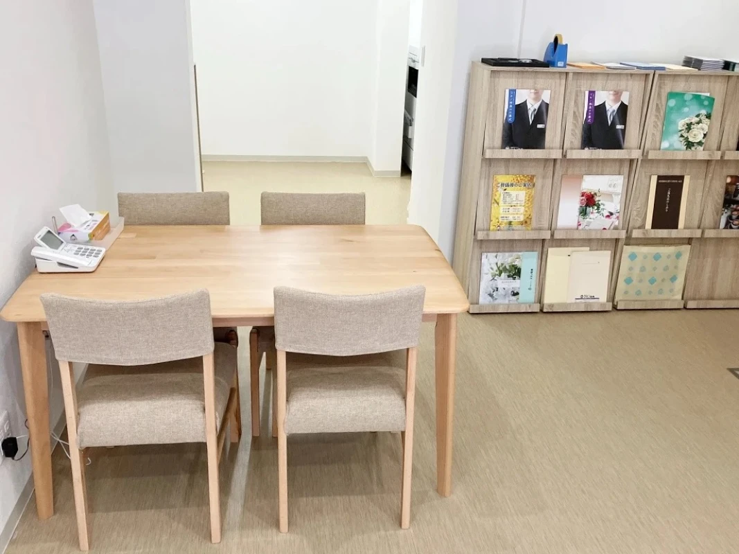 マキノ祭典 世田谷オフィス 株式会社まきの 三軒茶屋駅前店の写真 2