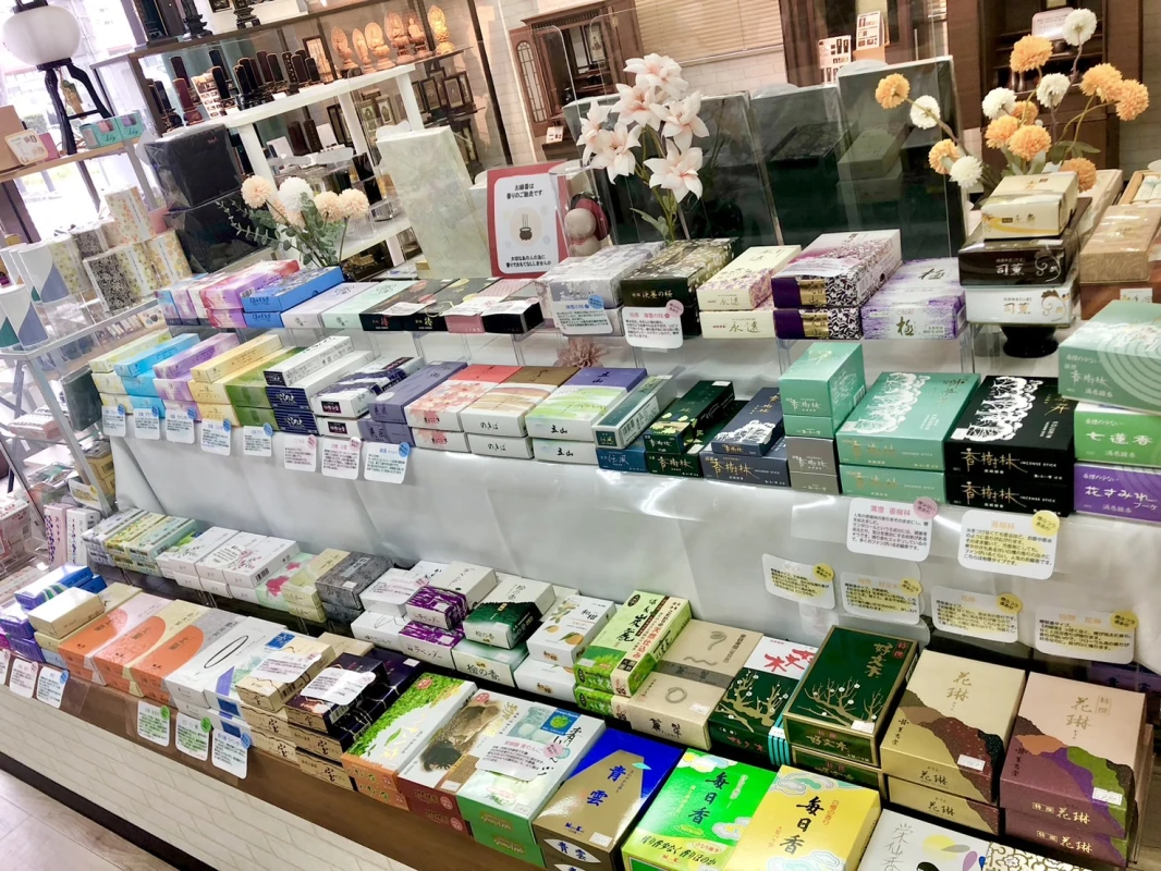 直営の仏壇店