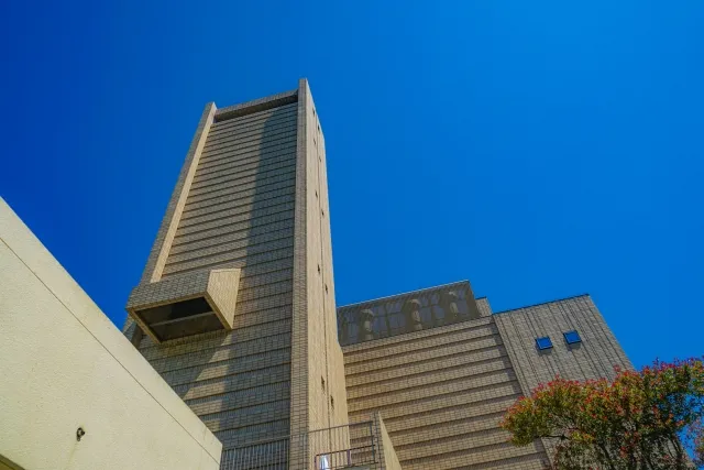 火葬場で「振り返らない」ことによる心の整理と周囲への配慮
