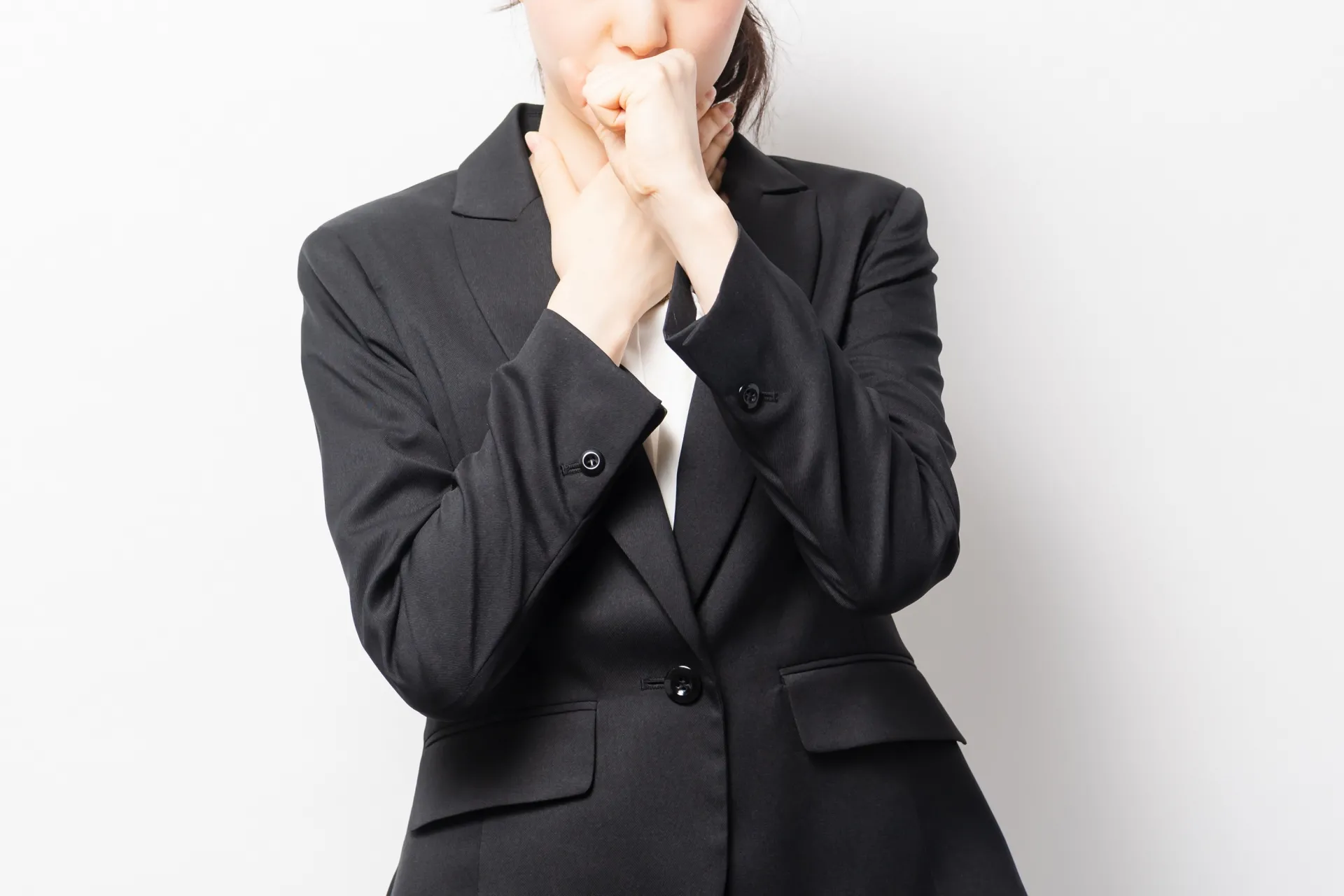 インフルエンザ・発熱・体調不良で葬儀に参列できないときの対応|家族が発熱しているときの対応も解説