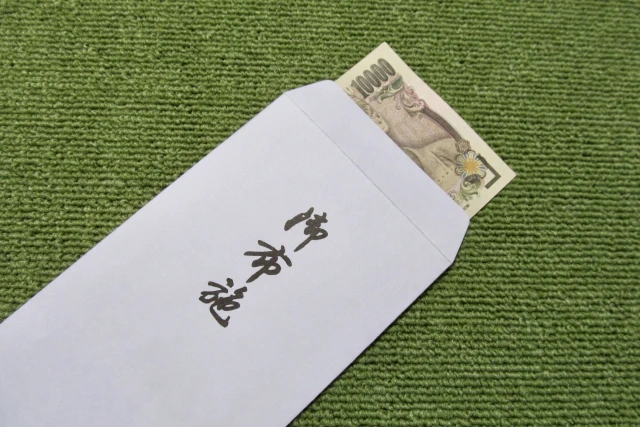 お布施とは?
