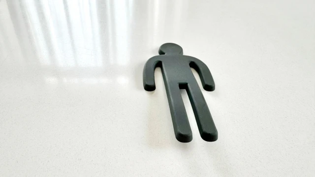 死斑とは?ーなぜできるのか、何が分かるのか|葬儀の口コミ